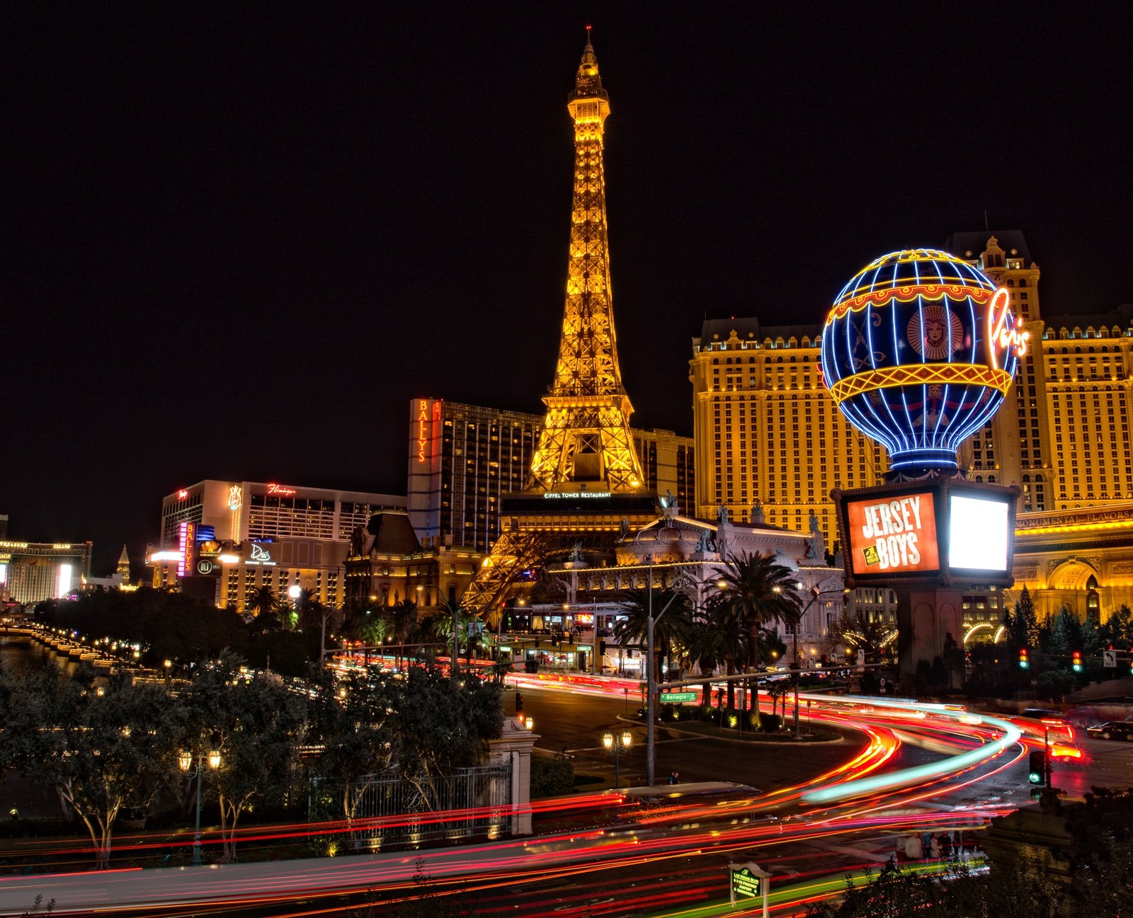 Know about the online casinos in Las Vegas - Great Bridge Links