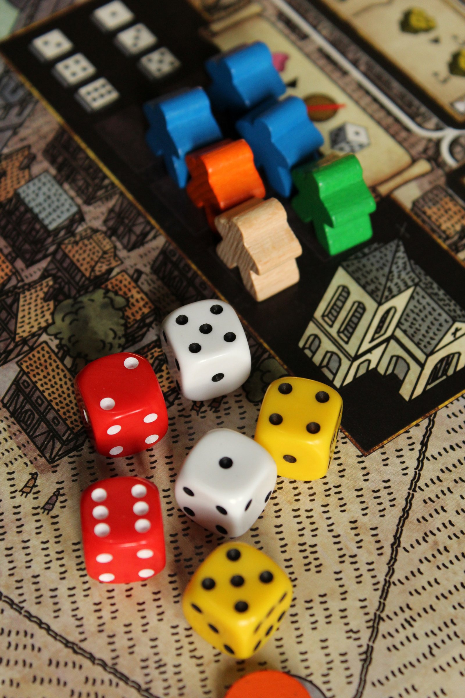Who are the makers of popular baord games - Gifts for Card Players