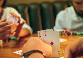 The Best Card Games in Online Casinos for Beginners - Gifts for Card Players