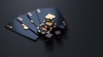 Top Tips For Playing Blackjack Online - Gifts for card Players