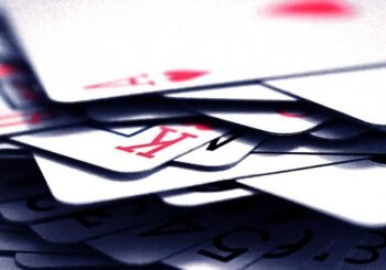 Casino Card Games: How The Online Experience Can Replicate Traditional Card Playing - Gifts for Card Players
