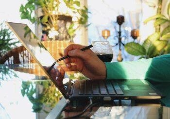 How Long Does It Take Online Casino to Verify Document - Gifts for Card Players