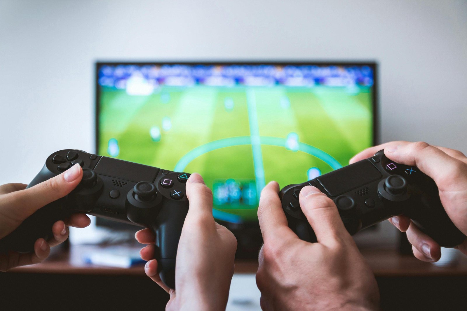 Two people gamng at home